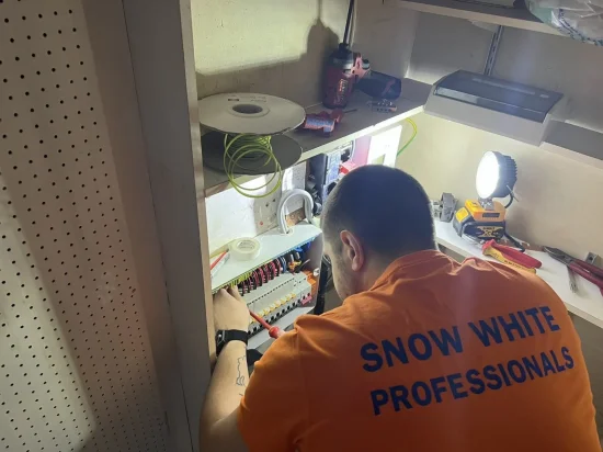  | Snow White Electricians